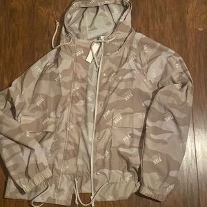 PINK WINDBREAKER SIZE LARGE